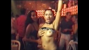 Image Pelada no Carnaval e Sexo no Estacionamento do Salão