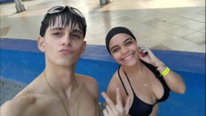 Image Fishball.porno
 Como Tirar Fotos De Biquíni Na Piscina